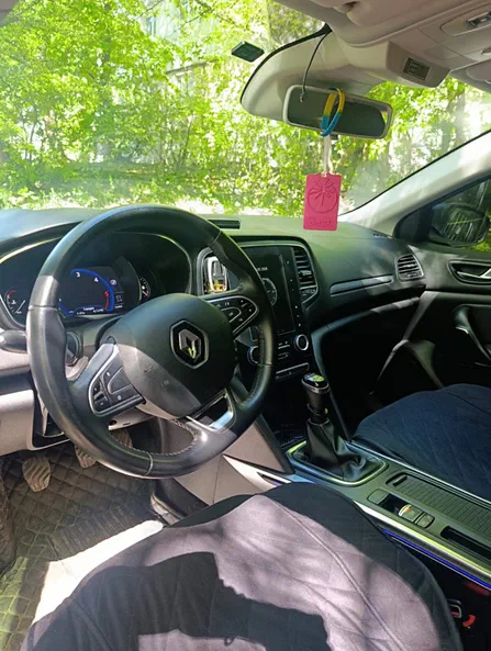 Renault Megane 2018 - 8