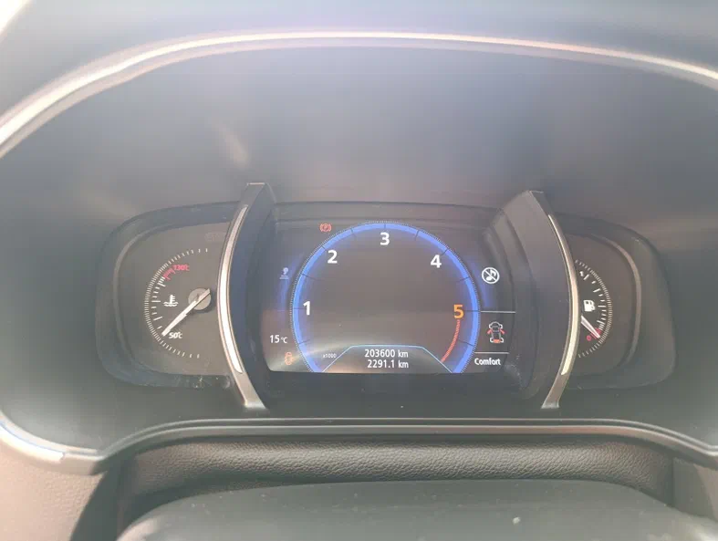 Renault Megane 2018 - 18