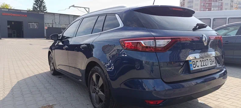Renault Megane 2018 - 6