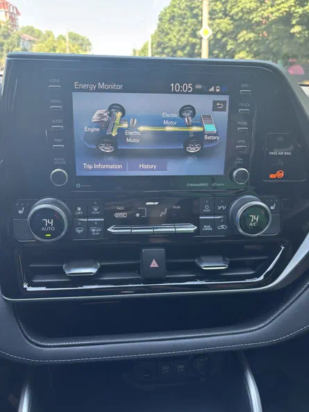 Toyota Highlander 2021 - 8