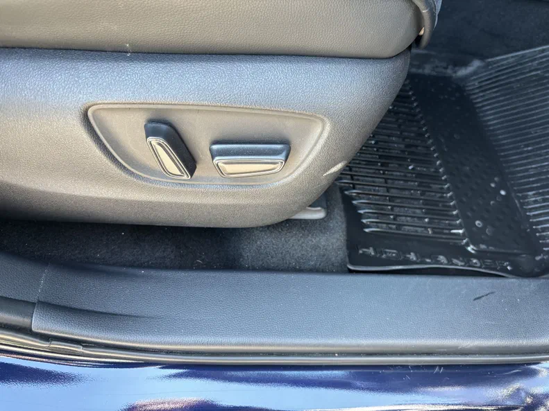 Toyota Highlander 2021 - 10