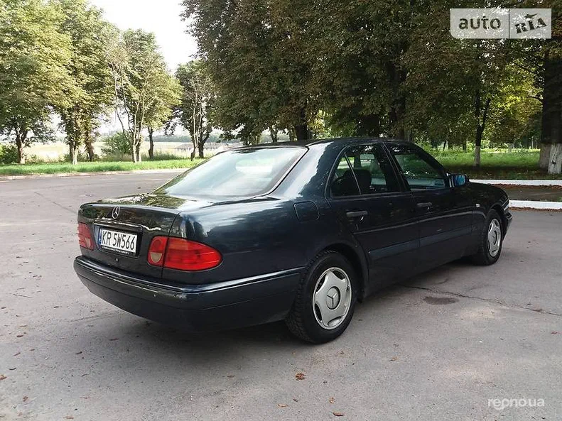 Mercedes-Benz E-Клас 1999 - 2