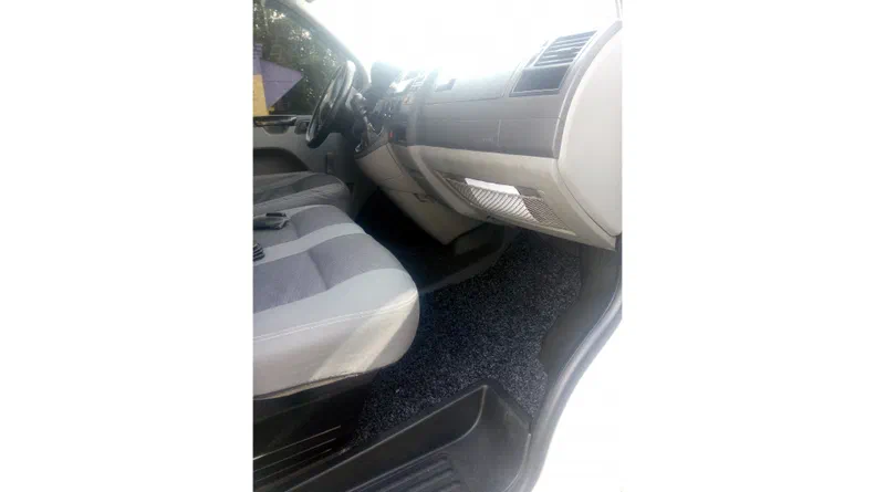 Volkswagen Transporter 2006 - 10