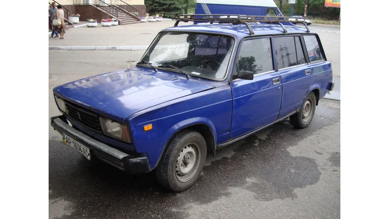 Lada (ВАЗ) 2104 2002