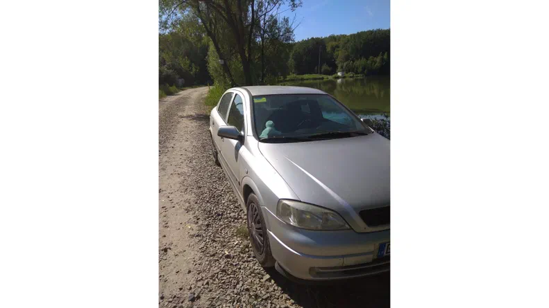 Opel Astra 2000 - 6
