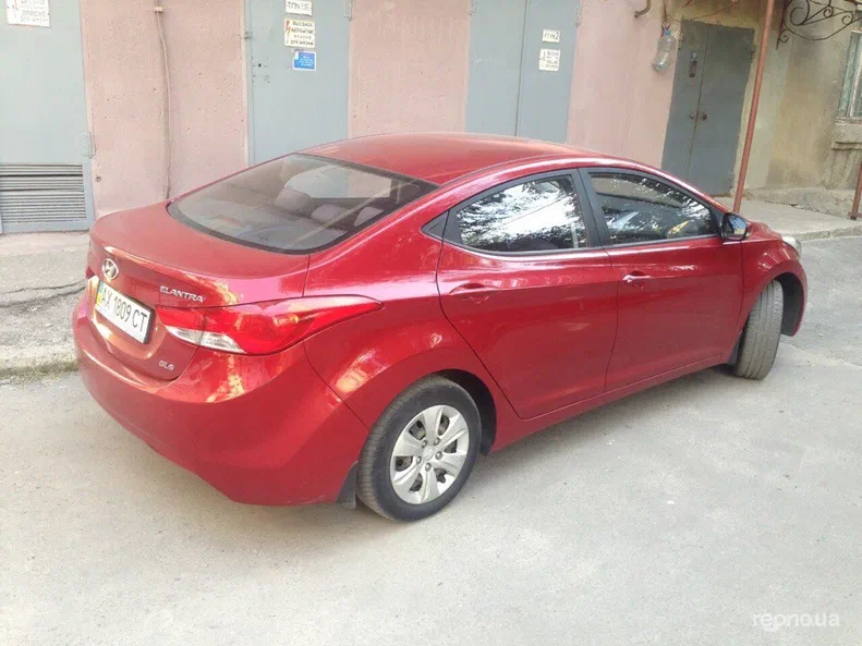 Hyundai Elantra 2012 - 6