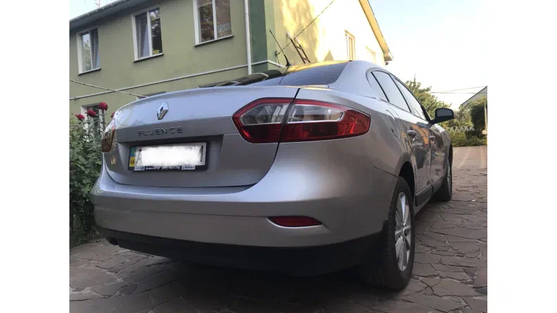 Renault Fluence 2012 - 20