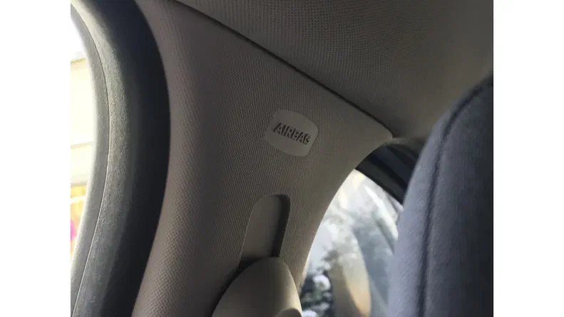 Renault Fluence 2012 - 16