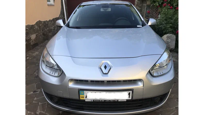 Renault Fluence 2012 - 6