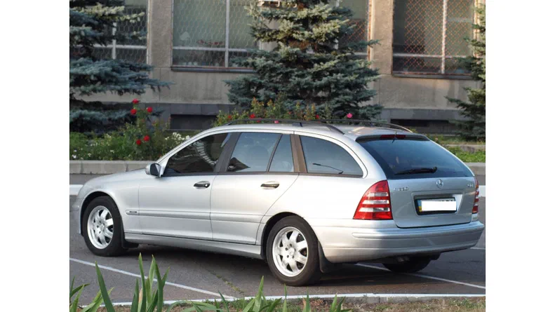 Mercedes-Benz C-Класс 2004