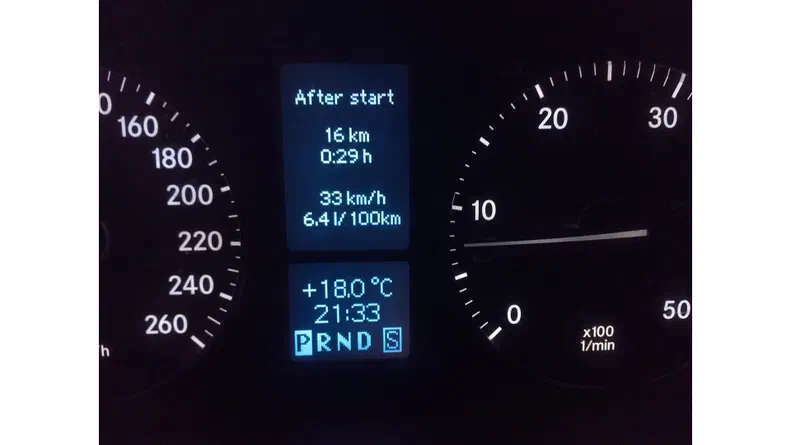 Mercedes-Benz C-Клас 2004 - 11