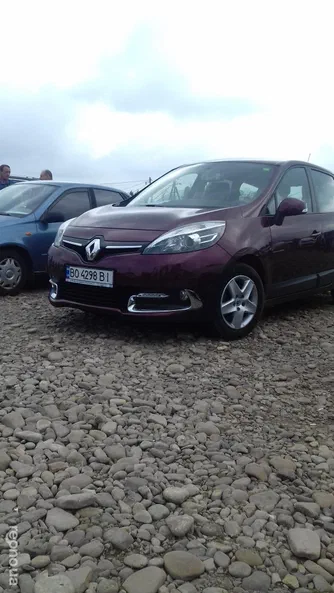 Renault Scenic 2013 - 9