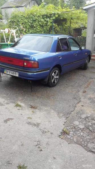 Mazda 323 1991