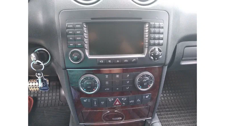 Mercedes-Benz M-Класс 2008