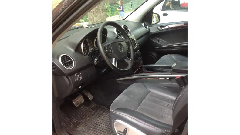 Mercedes-Benz M-Класс 2008