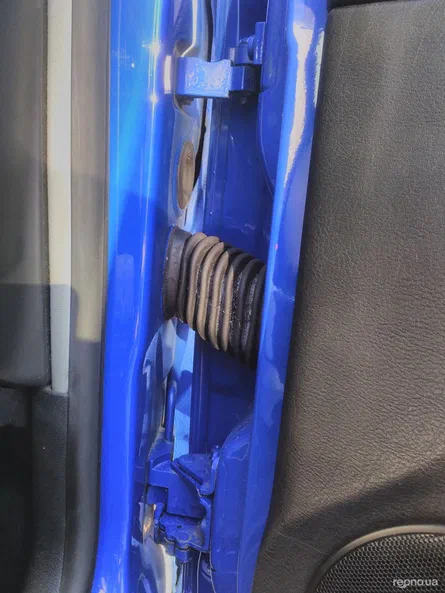 Volkswagen Golf 2000 - 13