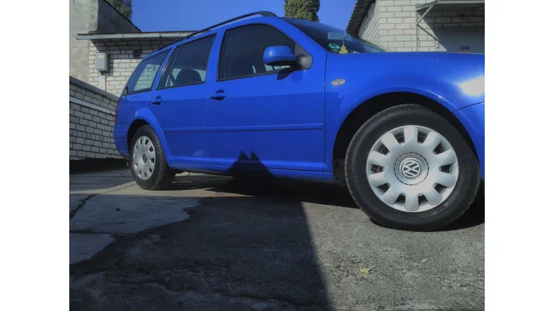 Volkswagen Golf 2000