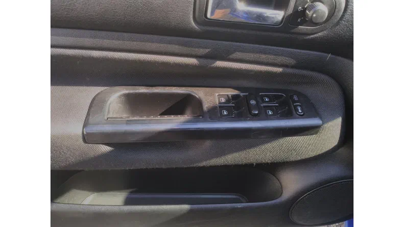 Volkswagen Golf 2000 - 23