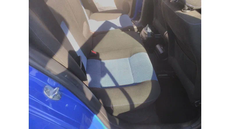 Volkswagen Golf 2000 - 15