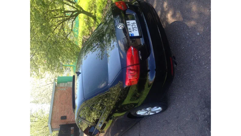 Volkswagen Jetta 2011 - 8