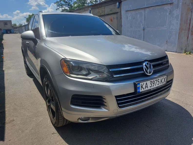 Volkswagen Touareg 2011 - 3