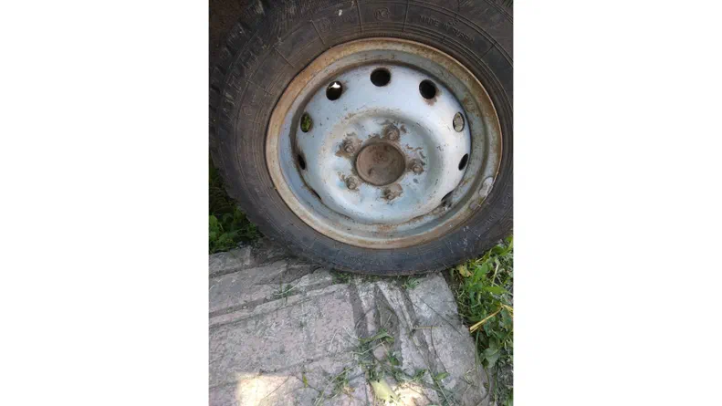 Lada (ВАЗ) Niva 2006 - 5