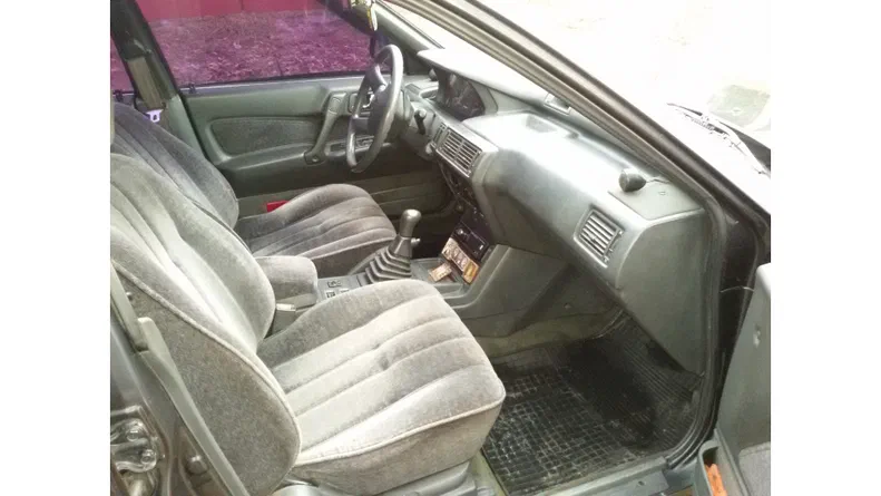 Mitsubishi Galant 1991 - 8