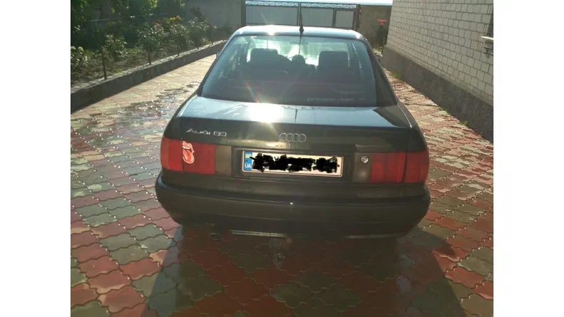 Audi 80 1993 - 6