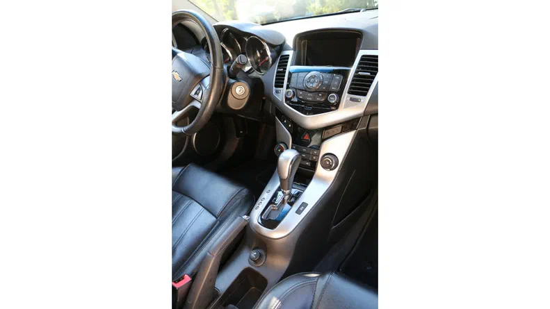 Chevrolet Cruze 2011 - 9