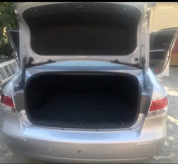 Hyundai Sonata 2008 - 6