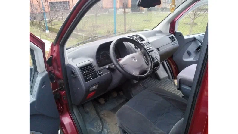 Mercedes-Benz Vito 2003 - 6