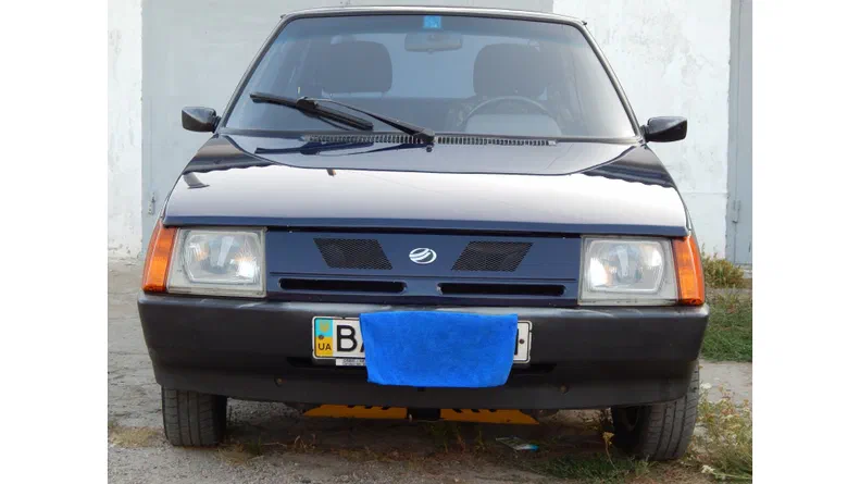 ЗАЗ 1102 «Таврия» 2002