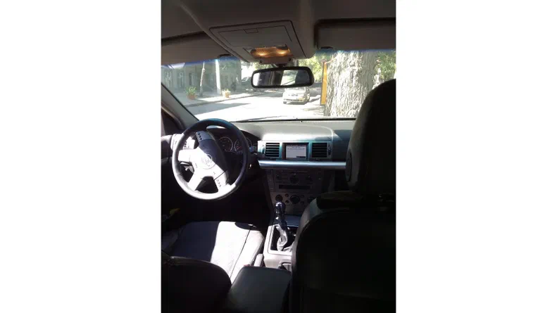 Opel Vectra 2004 - 6