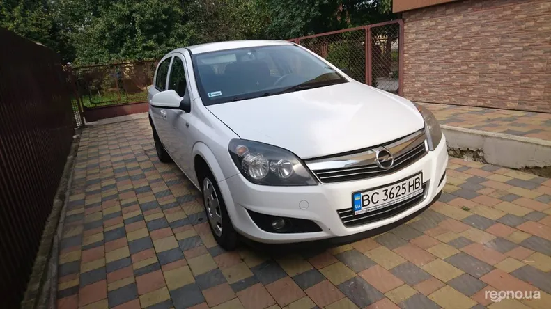 Opel Astra H 2012