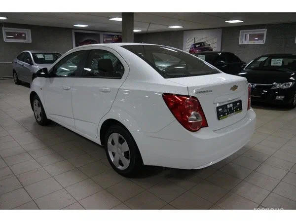 Chevrolet Aveo 2015