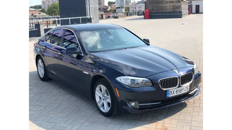 BMW 5 серии 2011