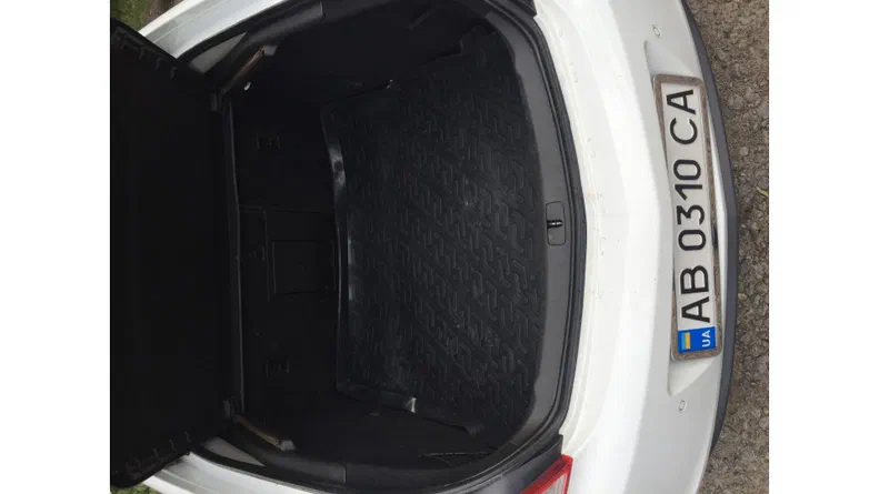 Opel Insignia 2010 - 12