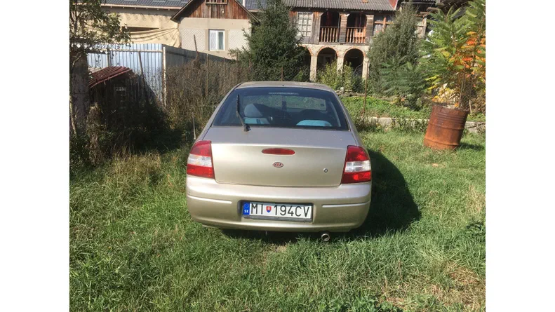 Kia Sephia 1998