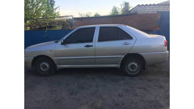 Chery Amulet (A15) 2011 - 5