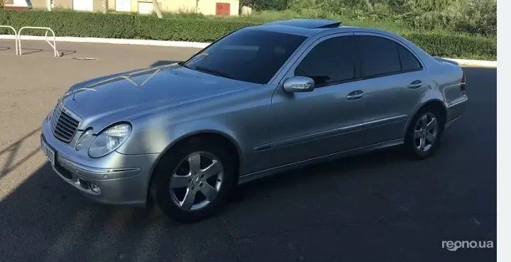 Mercedes-Benz E-Класс 2003