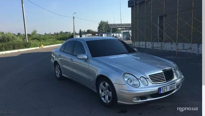 Mercedes-Benz E-Класс 2003