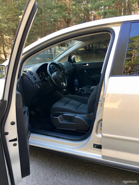 Volkswagen Golf 2012 - 20