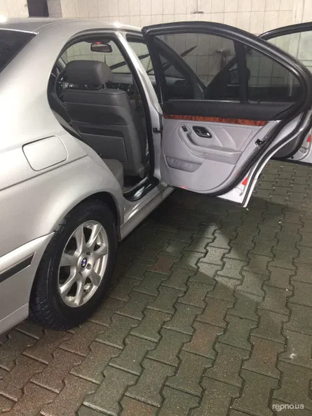 BMW 5 серии 2000