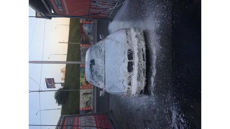 BMW 5 серія 2000 - 7