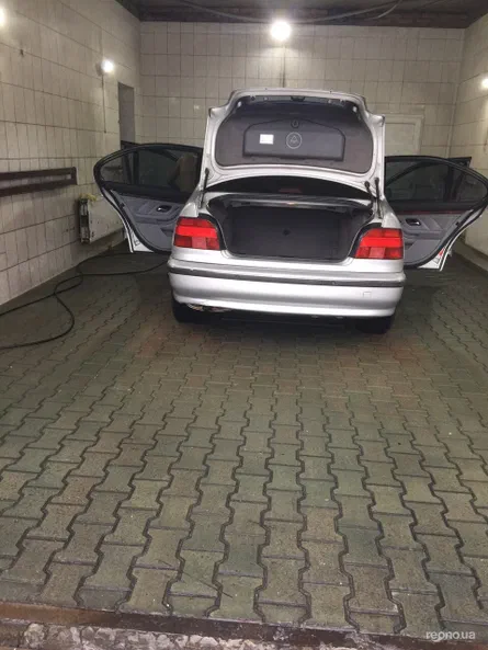 BMW 5 серии 2000