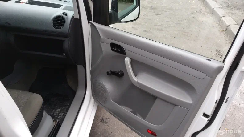 Volkswagen Caddy 2005 - 12