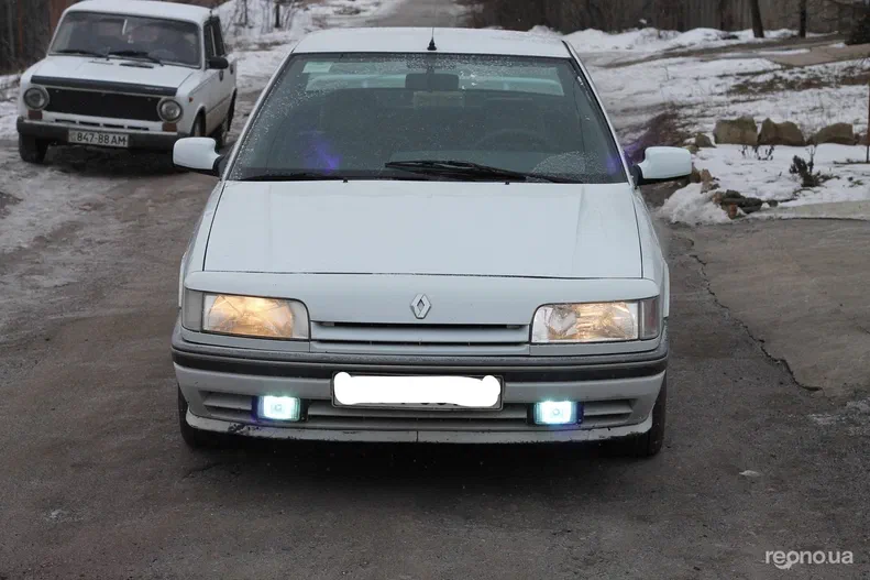 Renault 21 1993 - 7