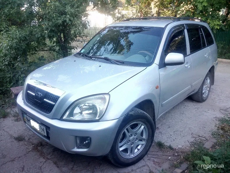 Chery Tiggo (T11) 2008 - 4
