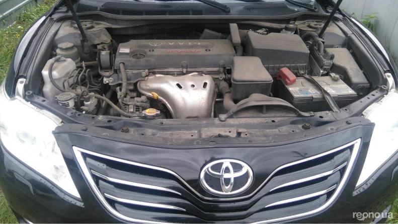 Toyota Camry 2011 - 5