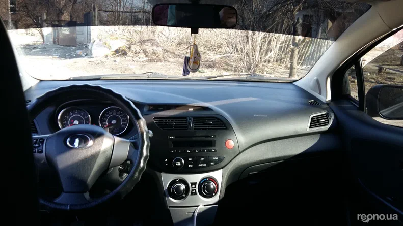 Great Wall Voleex C10 (Phenom) 2012 - 6